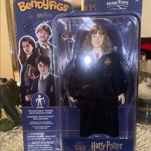 HERMIONE GRANGER Figure w/Stand!